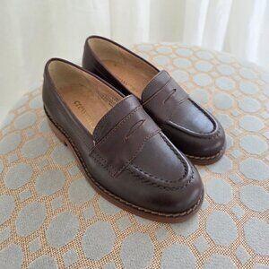 Crewcuts brown leather penny loafers size 9 kids